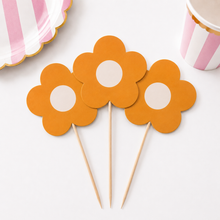 Parttyhub yellow flower shaped cupcake toppers