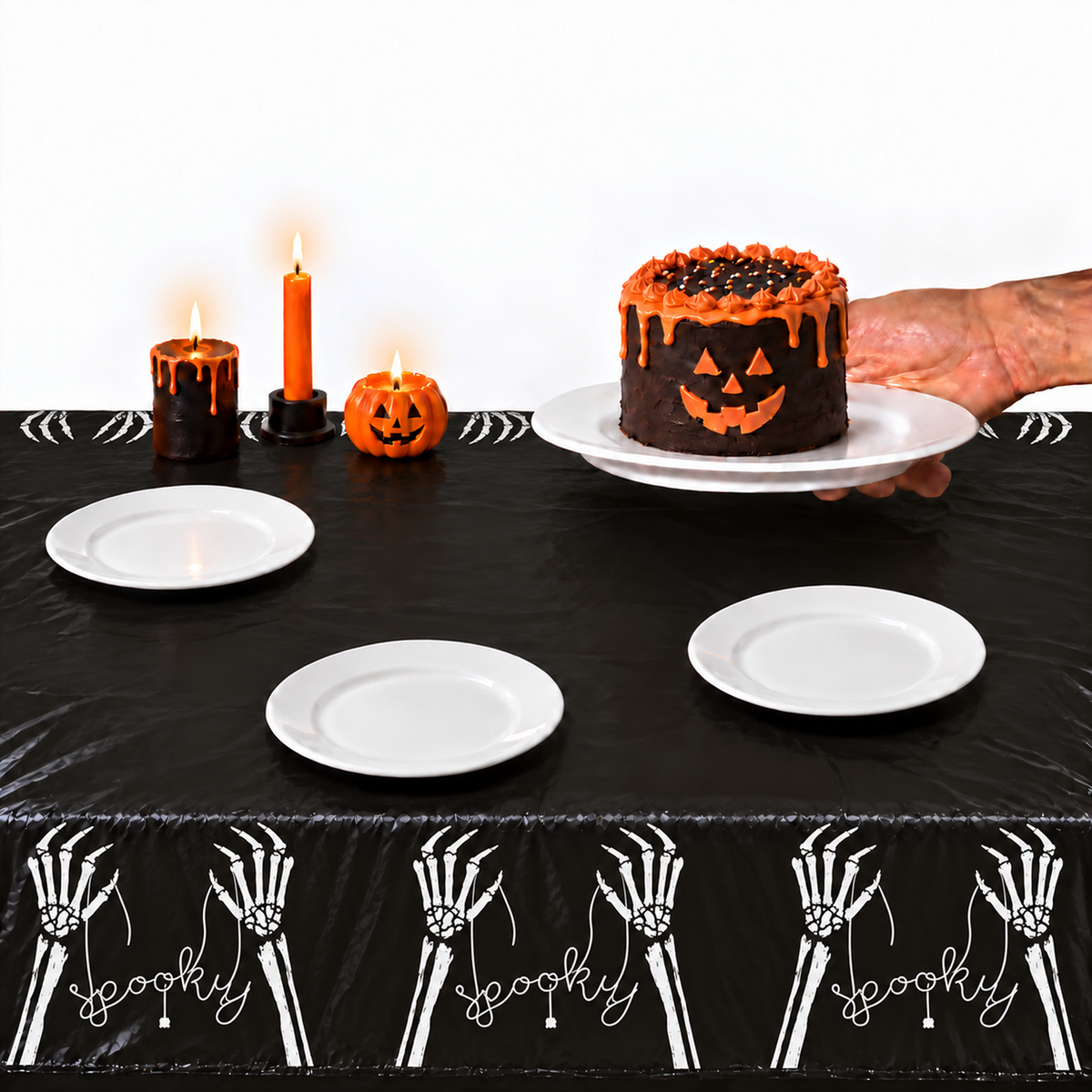 PARTTYHUB SPOOKY GRAVEYARD PARTY TABLECLOTH | SGP | PACK 1