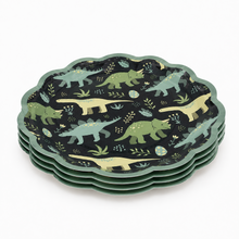 Parttyhub dinosaurs in camouflage party dessert plates | DCAM | Pack 8