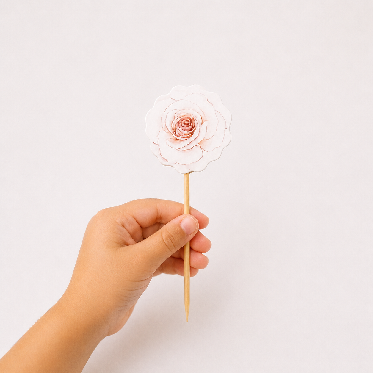 Parttyhub soft white rose cupcake topper