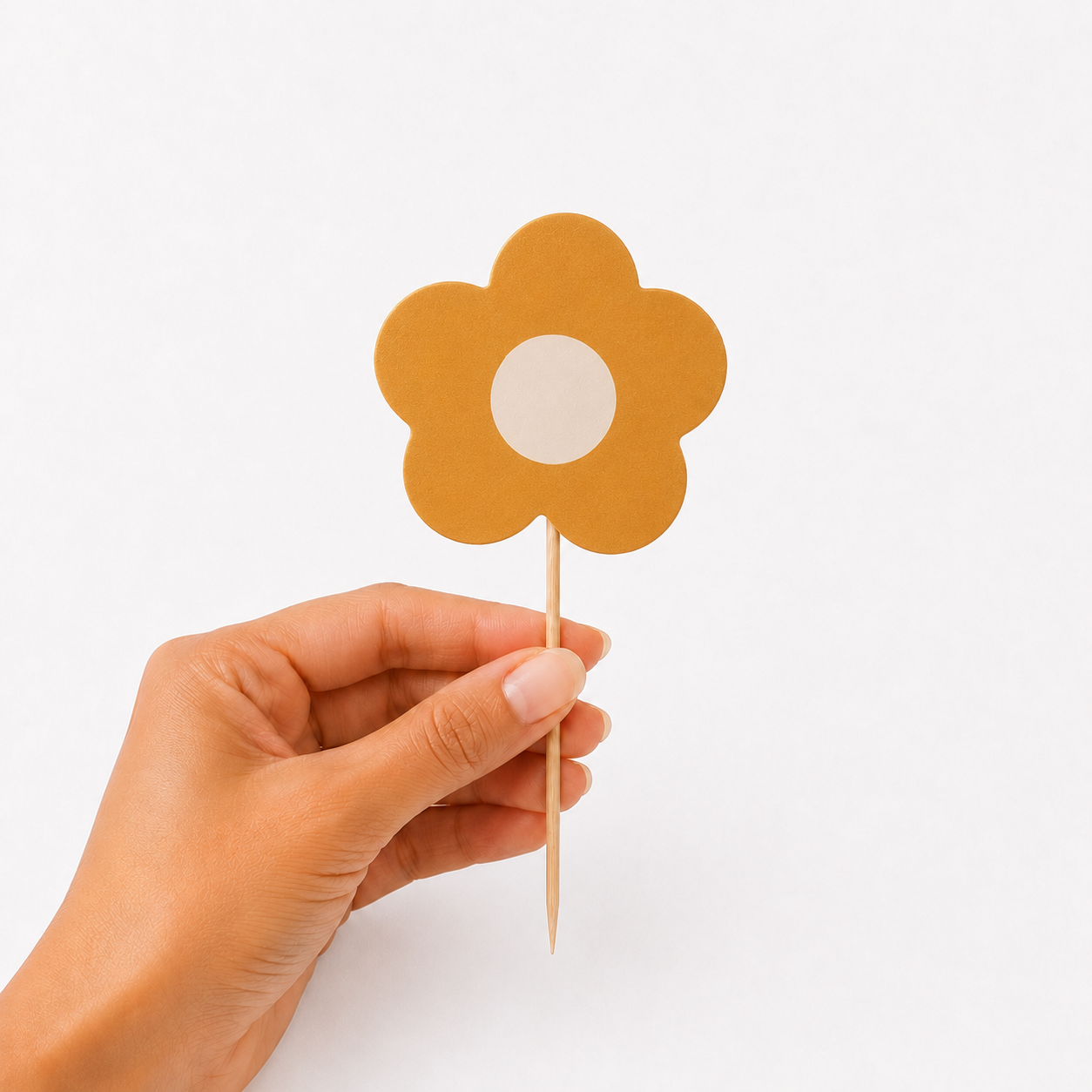 Parttyhub yellow flower shaped cupcake toppers