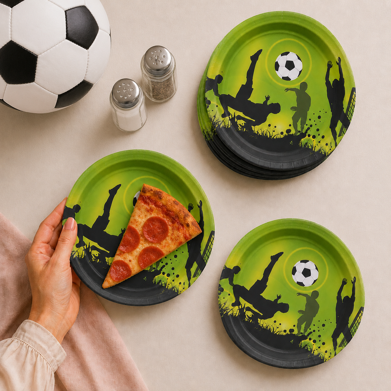 Parttyhub soccer dinner plates | SOC | Pack 8