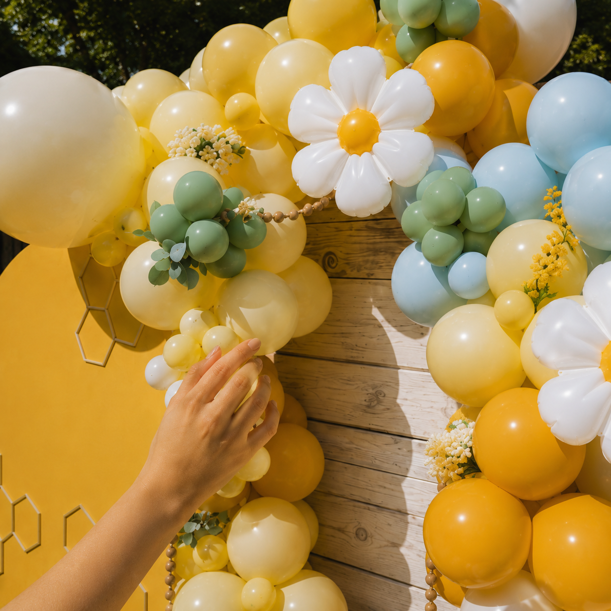 Parttyhub Garden Party Balloon Set | GNP | Pack 1