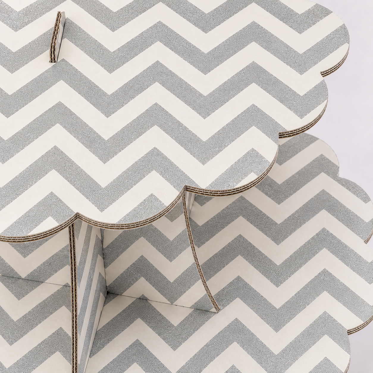 ParttyHub Classic Cupcake Stands- Silver Zigzag Lines | ZGZGL | Pack 1