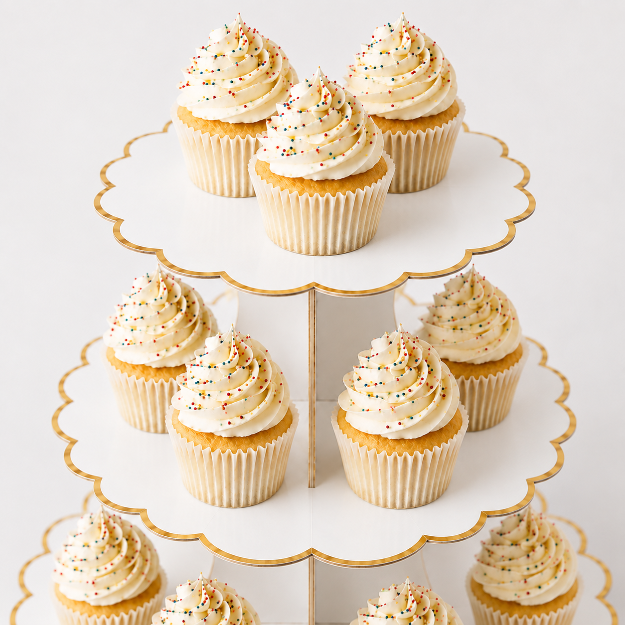 ParttyHub Colourful Party Cake Stands- White | CLRF | Pack 1